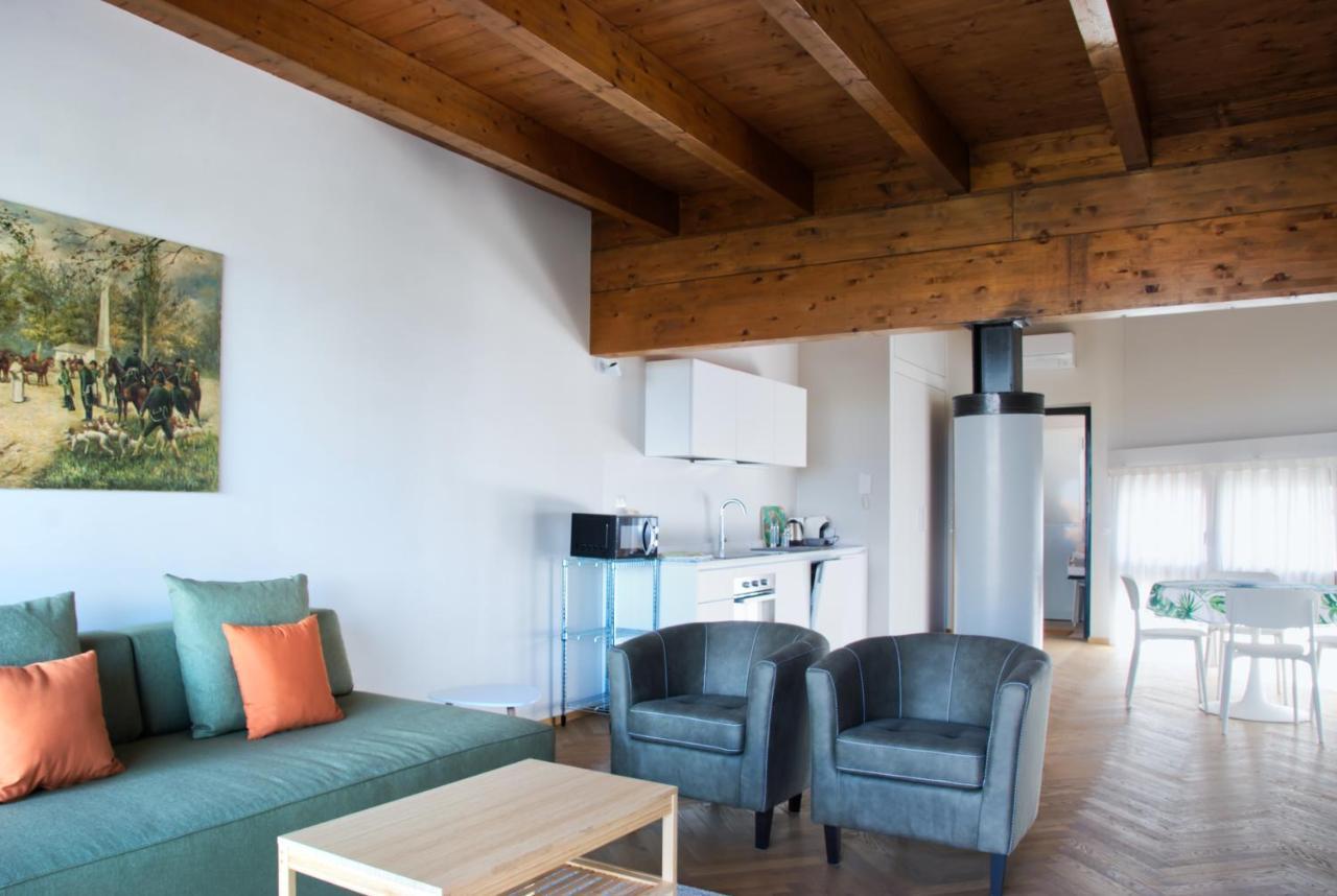 Residenza Puoti Apartment Peschiera del Garda Luaran gambar